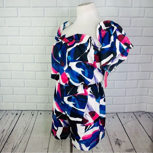 NWT Shoedazzle Abstract Print Off Shoulder Romper - Medium - Picture 6 of 11